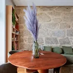 Library House With Ac Near Metro 아파트 *