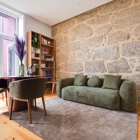 Library House With Ac Near Metro * 포르투